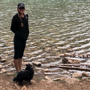 Meet your Posher, Kay